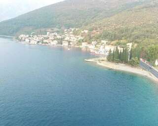 Апартаменты Seashore 4 apartment Lepetane Tivat Montenegro Тиват Апартаменты с 1 спальней-11